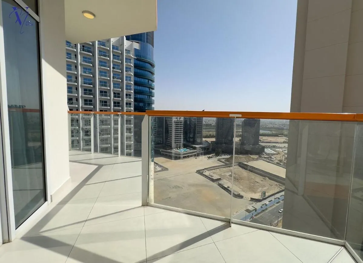 Apartment Luxurious 2-Bedroom Haven Dubai