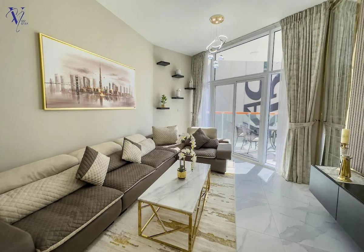 Apartment Luxurious 2-Bedroom Haven Dubai