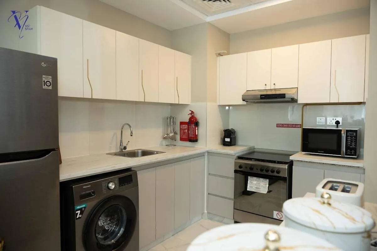 Apartment Luxurious 2-Bedroom Haven Dubai