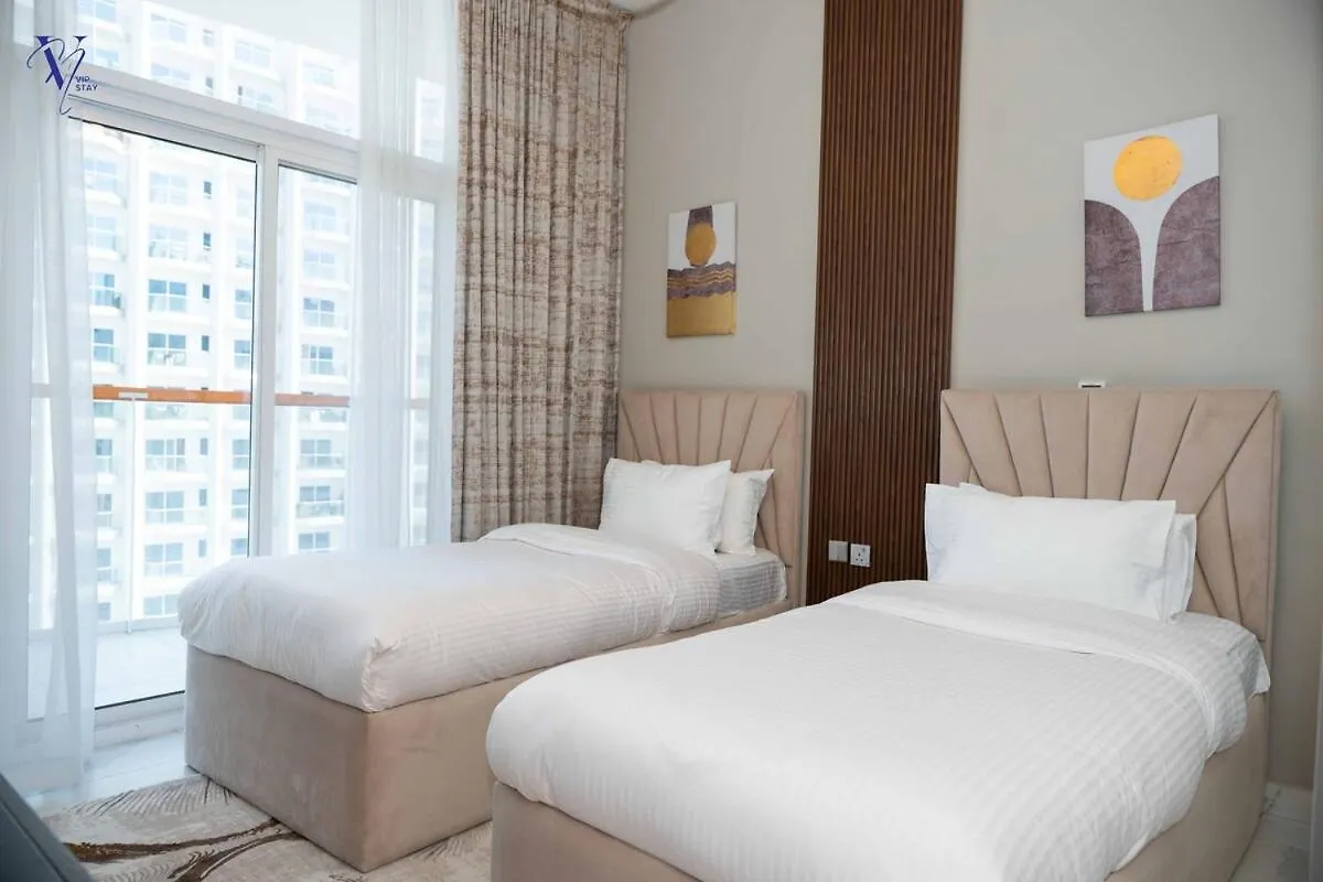 Luxurious 2-Bedroom Haven Dubai 0*,