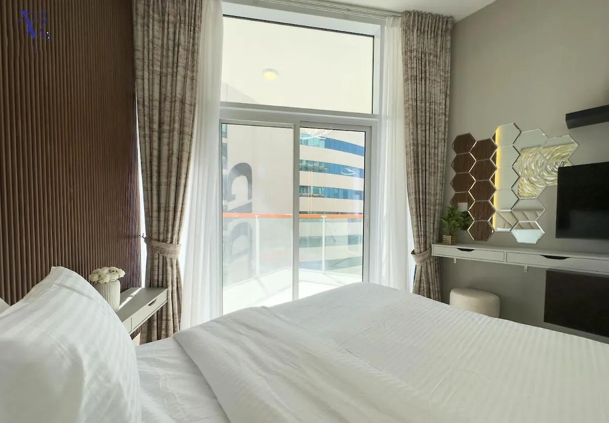 Luxurious 2-Bedroom Haven Dubai Apartment